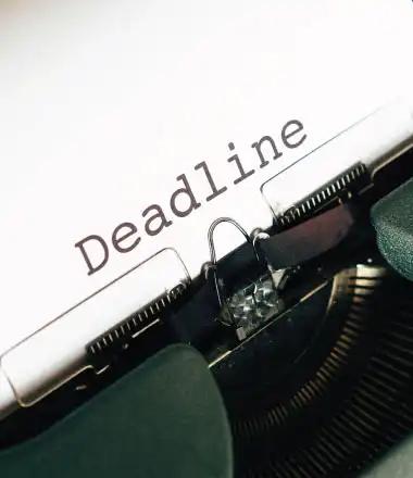 image with the text deadline written
